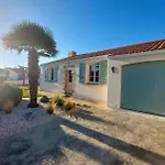 Dom wakacyjny 2 Bedroom In Sur