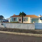 Dom wakacyjny 2 Bedroom In Sur Brétignolles-sur-Mer