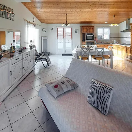 2 Bedroom Amazing Home In Bretignolles Sur Mer